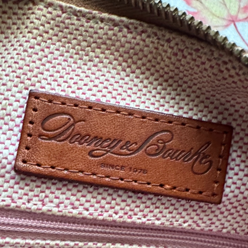 Vintage Dooney & Bourke Pebble Leather Satchel Shoulder Bag with Pockets - Picture 14 of 16